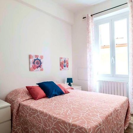 A Mae Riva - La Tua Casa Al Porto Antico Appartement Genua Buitenkant foto